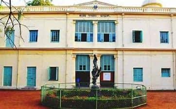 Visva-Bharati:হস্টেল খোলা-সহ একাধিক দাবিতে ধুন্ধুমার বিশ্বভারতীতে,নিরাপত্তারক্ষীদের সঙ্গে ধস্তাধস্তি। Bangla News