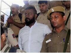 सुकेश चंद्रशेखर ने जान्हवी कपूर और सारा अली खान से भी किया था संपर्क, तिहाड़ में कई मॉडल से भी हुई मुलाकात - ED की चार्जशीट में खुलासा