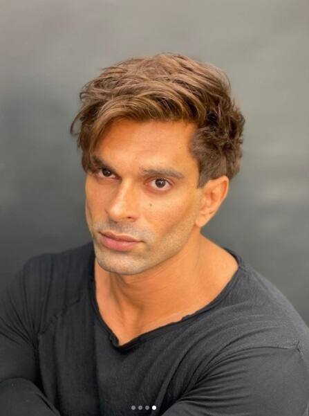 বিভিন্ন ক্ষেত্রে দাবি করা হয়, কাজের প্রতি একেবারেই সিরিয়াস নন কর্ণ সিংহ গ্রোভার। ছোট পর্দায় যখন একবার এক ধারাবাহিকের কাজ করছিলেন, তখন শরীর খারাপের অজুহাতে নানা সময় ছুটি নিতেন কর্ণ। পরবর্তীকালে তাঁর বেশ কিছু ছবি নেট মাধ্যমে ছড়িয়ে পড়ে। যেখানে দেখা যায়, অসুস্থ নন তিনি। বরং বন্ধুদের সঙ্গে পার্টিতে মজে রয়েছেন। এমনও শোনা যায়, ধারাবাহিকের সাফল্যে এতটাই মাথা ঘুরে যায় তাঁর যে, শ্যুটিংয়ের সেটেও বহু মানুষের সঙ্গে দুর্ব্যবহার করতে শুরু করেন।