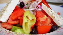 High-Protein Salads: প্রোটিনে ভরপুর সুস্বাদু স্যালাড, চনমনে রাখবে সারাদিন