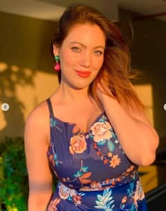 वनपीस ड्रेस में मुनमुन दत्ता ने शेयर कीं अपनी ऐसी फोटोज़, लोग बोले-'जेठालाल को बुलाओ'