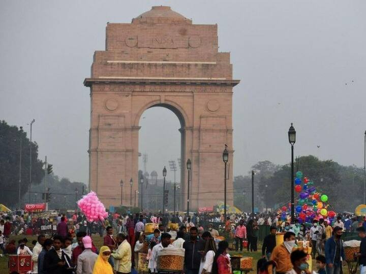 India Weather Updates there is no relief from cold in Delhi Punjab Bihar rain alert in Jammu Uttarakhand India Weather Updates: दिल्ली-पंजाब-बिहार में धूप से राहत, जम्मू-उत्तराखंड में बारिश का अलर्ट, जानें पूरे उत्तर भारत के मौसम का हाल