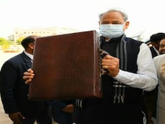 Rajasthan Budget 2022: सीएम अशोक गहलोत ने 'शेर' से की बजट की शुरुआत, बोले- कोरोना काल में किया बेहतर काम