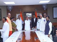 Telangana BJP: దిల్లీకి చేరిన బీజేపీ, టీఆర్‌ఎస్ పంచాయితీ, కేంద్రమంత్రికి బండి సంజయ్‌ బృందం ఫిర్యాదు