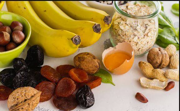 Fruits in diet for High blood pressure ਹਾਈ ਬਲੱਡ ਪ੍ਰੈਸ਼ਰ ਤੋਂ ਤੁਸੀਂ ਵੀ ਹੋ ਪ੍ਰੇਸ਼ਾਨ? ਤਾਂ ਇਨ੍ਹਾਂ ਫਲਾਂ ਦਾ ਕਰੋ ਸੇਵਨ