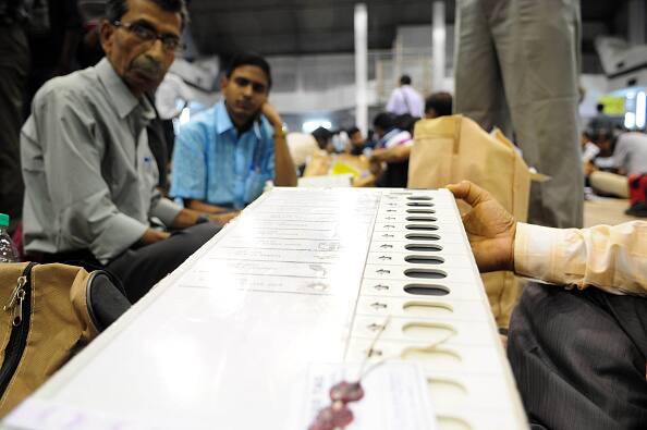 UP Elections: Polling Stalled In Lakhimpur As Fevikwik Found In EVM Button, Case Registered UP Elections: Polling Stalled In Lakhimpur As Fevikwik Found In EVM Button, Case Registered