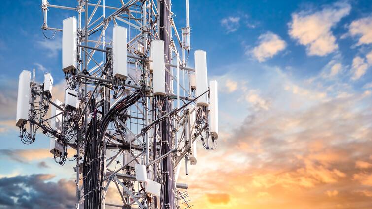 india-should-take-lead-in-6g-and-set-direction-for-world-telecom-minister 6G In India: ভারতে সবার আগেই 6G! কী বললেন মোদির মন্ত্রী ?