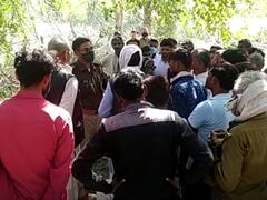 Mahoba News: 8 दिंसबर को लापता हुए 8वीं के छात्र का कुंए में मिला कंकाल, अब पुलिस भी आई सवालों के घेरे में