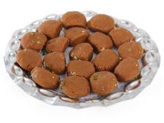 होली स्पेशल रेसिपी: घर में बड़ी आसानी से बनाएं मथुरा के स्वादिष्ट पेड़े, व्रत-उपवास में भी खाएं