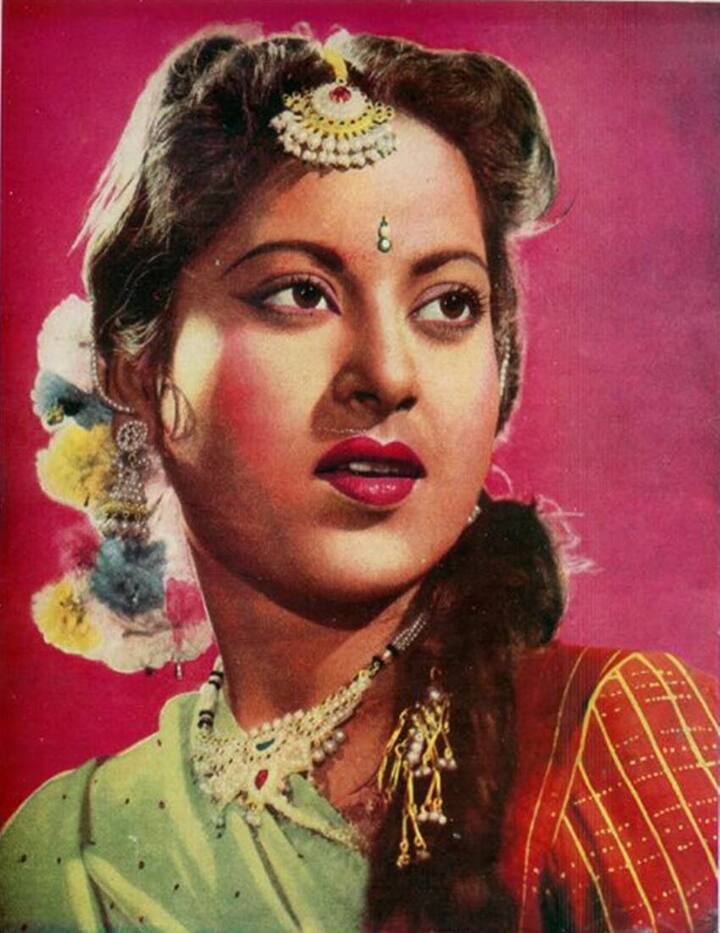 ब्लॉकबस्टर फिल्म जय संतोषी मां की एक्ट्रेस अनीता गुहा भी अंतिम इच्छा यही थी कि उनका अंतिम संस्कार मेकअप के साथ हो.