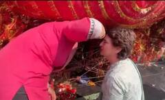 UP Election 2022: चुनावी प्रचार के बीच मंदिर और देवी-देवताओं के चक्कर लगा रहे दिग्गज नेता, जानिए मन्नत मांगने कौन कहां पहुंचा