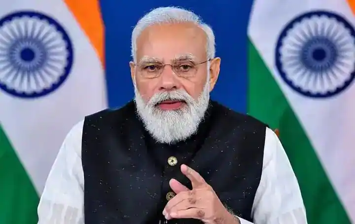 Russia Ukraine news PM Narendra Modi chairs Cabinet Committee on Security meet Russian President Vladimir Putin Russia Ukraine News : युक्रेन-रशिया युद्ध, भारतीयांसाठी पंतप्रधान नरेंद्र मोदींनी बोलवली मंत्रिमंडळाची बैठक