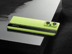 65W फास्ट चार्जिंग वाले Realme फोन पर ₹9000 की छूट, 36 मिनट में होता है फुल चार्ज, जानें कीमत