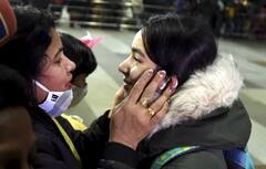 Russia-Ukraine Conflict : सुटकेचा निश्वास... युक्रेनमधून भारतीय परतले