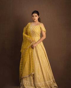 संस्कृतीच्या फोटोंना मिळाली चाहत्यांची पसंती, फोटो चर्चेत