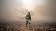 13000 થી વધુ ન્યુક્લિયર બોમ્બ, હજારો ફાઈટર પ્લેન... જુઓ આ તસવીરોમાં અમેરિકા-રશિયાની સૈન્ય તાકાત