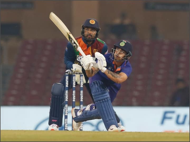 IND vs SL Live Score: भुवनेश्वर कुमार ने पहली गेंद पर भारत को दिलाई सफलता, पथुम निसानका शून्य पर लौटे पवेलयन