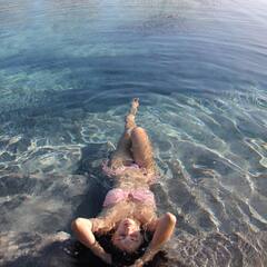 धरती से ज्यादा पानी में रहना पसंद करती हैं ये बॉलीवुड एक्ट्रेस, लोग कहते हैं जलपरी