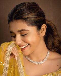 संस्कृतीच्या फोटोंना मिळाली चाहत्यांची पसंती, फोटो चर्चेत