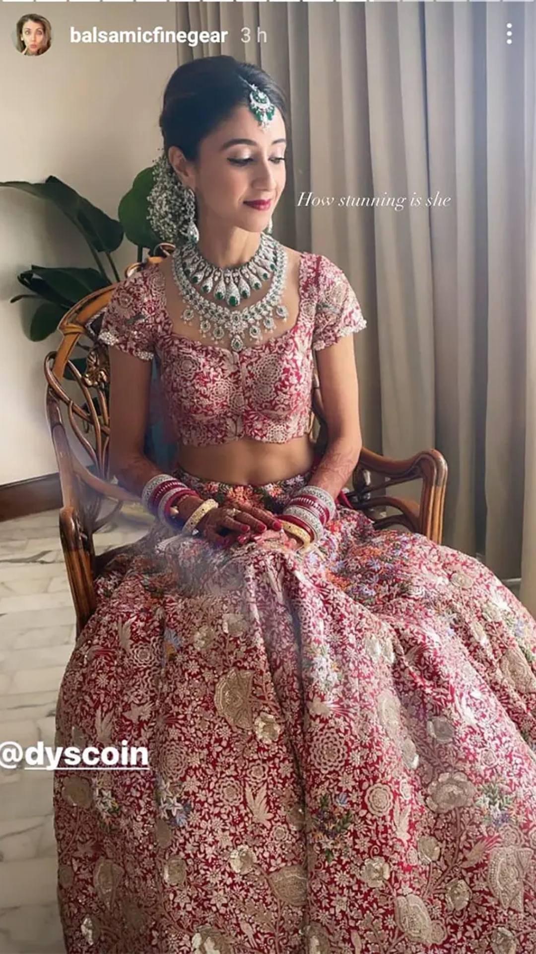 Anushka Sharma's 17-Kilo Lehenga Made Things Mushkil. Everyone Felt Sorry