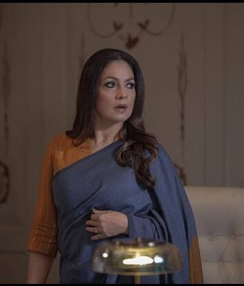 মাত্র সতেরো বছর বয়সে বলিউড জার্নি শুরু হয় পূজা ভট্টের। ছবিটি পরিচালনা করেন তাঁর বাবা মহেশ ভট্ট। ছবিটি মুক্তি পায় টেলিভিশনে। এই ছবি দিয়ে বলিউডে আত্মপ্রকাশ করলেও, পূজা ভট্টের প্রথম ছবি যা সিনেমা হলে মুক্তি পায়, তা হল 'দিল হ্যায় কে মানতা নেহি'। আমির খানের বিপরীতে এই ছবি বক্স অফিসে ব্যাপক সাফল্য পায়।