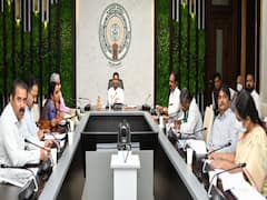 CM Jagan Review: సహకార బ్యాంకులను పటిష్టం చేస్తే రైతులకు మేలు జరుగుతోంది : సీఎం జగన్