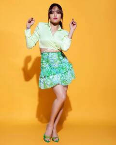 PHOTO: अमृताचा हटके लूक पाहिलात का?