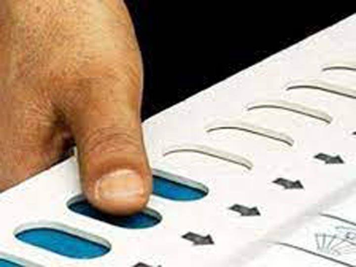 8 candidates failed to get even single vote in thanjavur town panchayats தஞ்சாவூரில் உள்ள பேரூராட்சிகளில் சொற்ப வாக்குகளை வாங்கிய வேட்பாளர்கள்