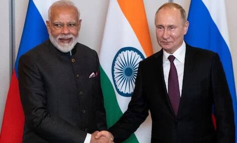 Russia-Ukraine War: pm modi speaks with president vladimir putin Russia-Ukraine War: રશિયા-યુક્રેન વચ્ચેના યુદ્ધ વચ્ચે PM મોદીએ રશિયન રાષ્ટ્રપતિ સાથે કરી વાત, શાંતિની કરી અપીલ