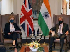 Russia-Ukraine War: रूस-यूक्रेन की जंग से दुनिया में हड़कंप, स्थिति पर ब्रिटेन की विदेश मंत्री के साथ एस जयशंकर ने किया मंथन