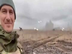 Russia Ukraine War: युद्ध के मैदान में रूसी सैनिक ने बनाया वीडियो, सोशल मीडिया पर हो रहा वायरल