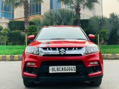 Hyundai Creta से लेकर Maruti Brezza तक... यहां बिक रही हैं कई पुरानी कारें, देखें तस्वीरें