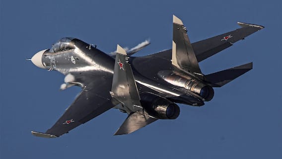 Russia-Ukraine War BREAKING: Ukraine shoots down Russian fighter plane | ABP News