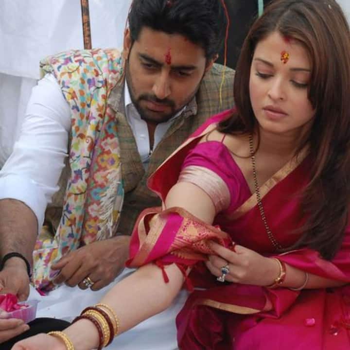साल 2007 में अभिषेक बच्चन की दुल्हनिया बनने के बाद ऐश्वर्या राय ने भी अपना नाम बदलकर एआरबी कर लिया यानी ऐश्वर्या राय बच्चन रख लिया.