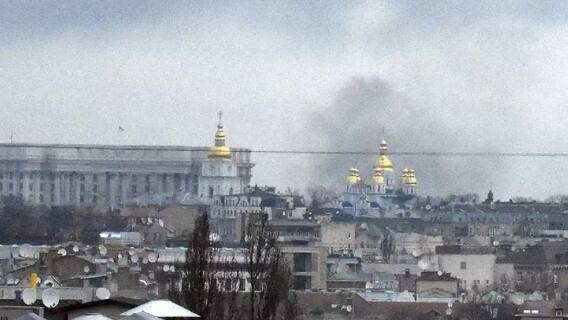 યુક્રેનથી પરત આવેલી વલસાડની અનેરી પટેલે જણાવી સ્થિતિ, કહ્યું-‘યુક્રેનમાં લોકો ભયભીત’