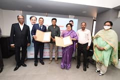 KTR : సిరిసిల్ల అపారెల్ పార్క్‌లో టెక్స్ పోర్ట్ - కేటీఆర్ సమక్షంలో ఒప్పందం !