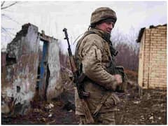 Russia Ukraine War: यूक्रेन की सेना ने किया दावा, 'रूस के 30 टैंक, 5 प्लेन और 6 हेलिकॉप्टर मार गिराए'