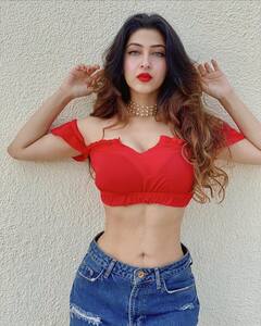 देवों के देव महादेव की पार्वती ग्लैमर में बॉलीवुड की बड़ी एक्ट्रेसेस को भी देती हैं टक्कर, यकीन नहीं तो देख लीजिए ये तस्वीरें