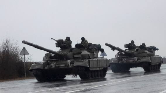 Russia-Ukraine War: Russia surrounds Ukraine from all sides | ABP News