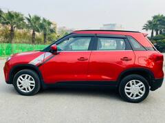 Hyundai Creta से लेकर Maruti Brezza तक... यहां बिक रही हैं कई पुरानी कारें, देखें तस्वीरें