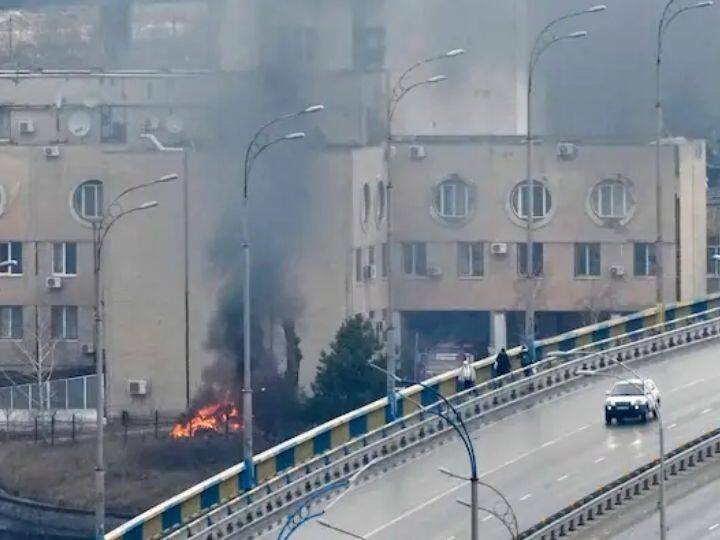 russia foreign minister says in midst of war we are ready for talks with ukraine but on this condition  Russia Ukraine War : रशियाच्या परराष्ट्रमंत्र्यांचं मोठं वक्तव्य, युक्रेनशी चर्चेला तयार, पण... 