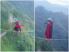 सैकड़ों फीट की ऊंचाई पर रस्सी पर चलता दिखा शख्स, स्टंट देख छुटे पसीने