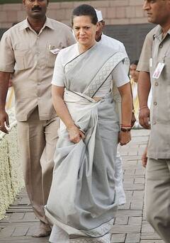 Sonia Gandhi Education: कितनी पढ़ी लिखी हैं सोनिया गांधी, जानिए क्या है असली नाम और क्या-क्या डिग्री ली है