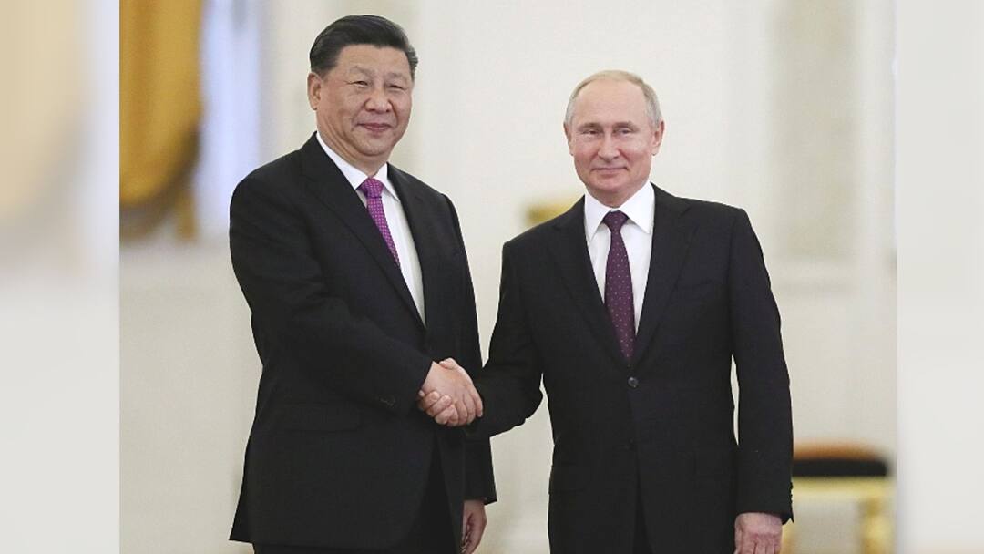 Russia willing to negotiate with Ukraine, Vladimir Putin tells Xi Jinping Vladimir Putin-Xi Jinping: যুদ্ধের মাঝে নয়া মোড়! চিনা প্রেসিডেন্টের সঙ্গে কথা পুতিনের