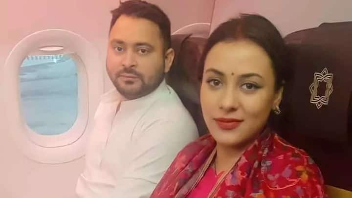 तेजस्वी यादव ने 9 दिसंबर 2021 को रेचल संग शादी रचाई थी. रेचल शादी से पहले एयर होस्टेस थीं. हालांकि तेजस्वी यादव को रेचल के एयर होस्टेस बनने से पहले से उन्हें जानते थे.