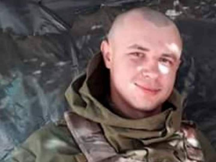 Ukrainian Soldier Blows Himself Up To Stop Russian Tanks From Advancing: Military Ukrainian Soldier Blows Himself Up To Stop Russian Tanks From Advancing: Military