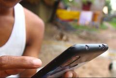 Smartphone Users | 2026ல் இந்தியாவில் 100 கோடி ஸ்மார்ட்போன் பயனர்கள்.. கிராமங்கள்தான் டாப்.! ஆய்வறிக்கை!