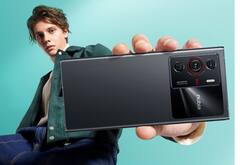 એપલને ટક્કર આપવા આવ્યો દુનિયાનો પહેલો મેગ્નેટિક ચાર્જિંગ વાળો એન્ડ્રોઇડ ફોન, તસવીરોમાં જુઓ ડિઝાઇન.......