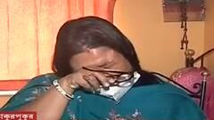 Russia Ukraine War: ছেলে যুদ্ধবিধ্বস্ত ইউক্রেনে, উৎকণ্ঠায় দিন কাটাচ্ছেন ঠাকুরপুকুরের বিশ্বাস পরিবার | Bangla News