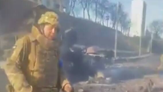 Russia Ukraine War: कीव में लगा कर्फ्यू, मेयर बोले- बाहर निकलने वालों को घुसपैठियां समझा जाएगा